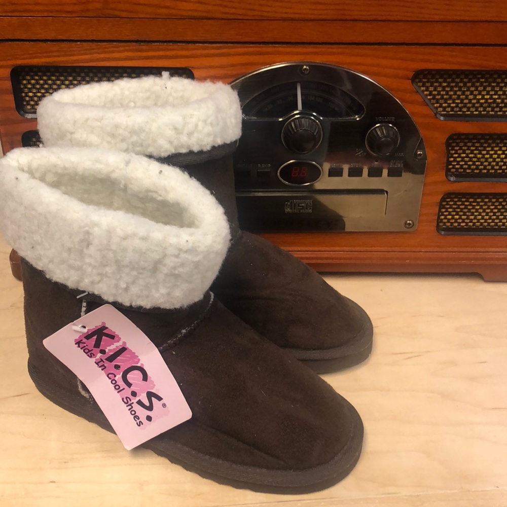 Brown faux fur Girls boots